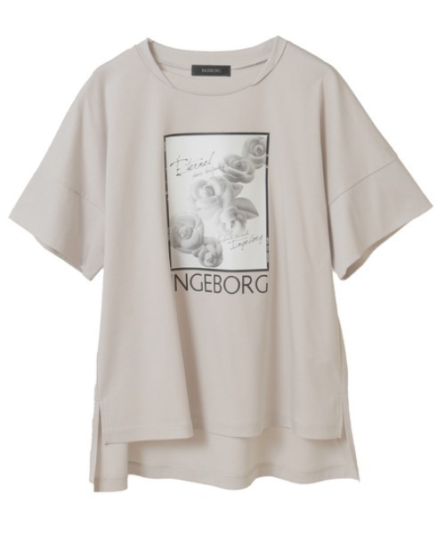 INGEBORG ホワイト ロゴ Tシャツ 新品未使用　13,200円 インゲボルグ INGEBORG ロゴTシャツ 巾着付き ホワイト 新品未