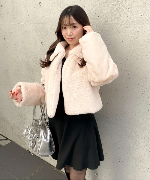 Mejoul ブルゾン アウター 襟付きフェイクファーショートブルゾン