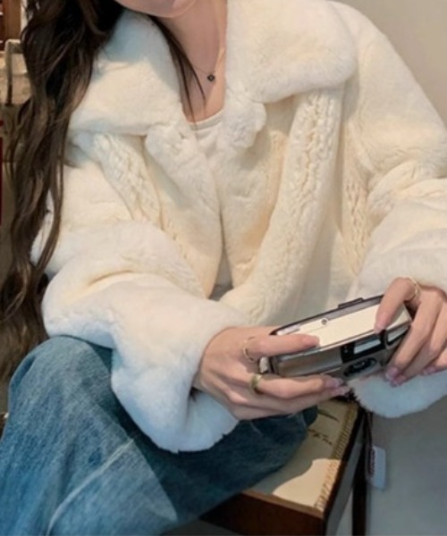 Mejoul ブルゾン アウター 襟付きフェイクファーショートブルゾン