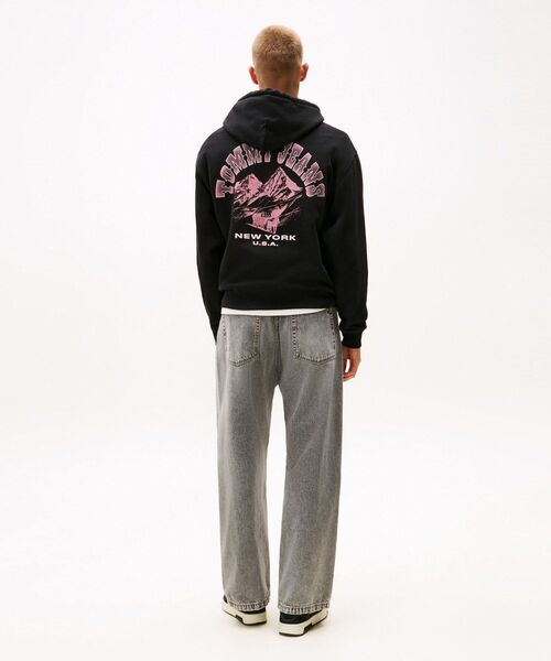 トミー ジーンズ（ JEANS）/ノベルティグラフィックパーカー TOMMY JEANS（トミー・ジーンズ） トレーナー スウェット ノベルティ