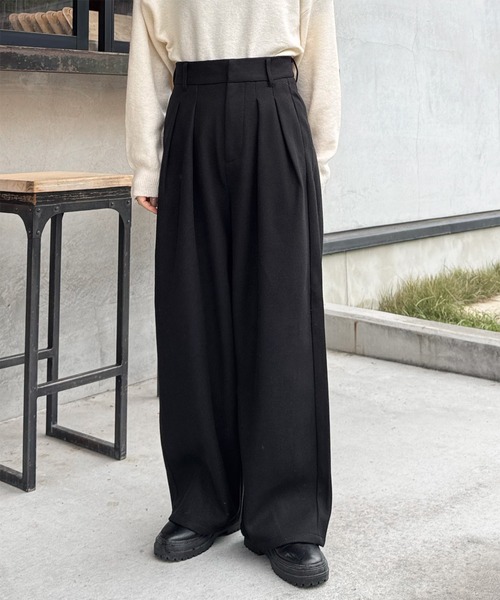 ハイウエスト 黒 ワイドパンツ 5ボタン　ウール100% LE MORE ワイドパンツ パンツ フェイクウールタックパンツ レディース