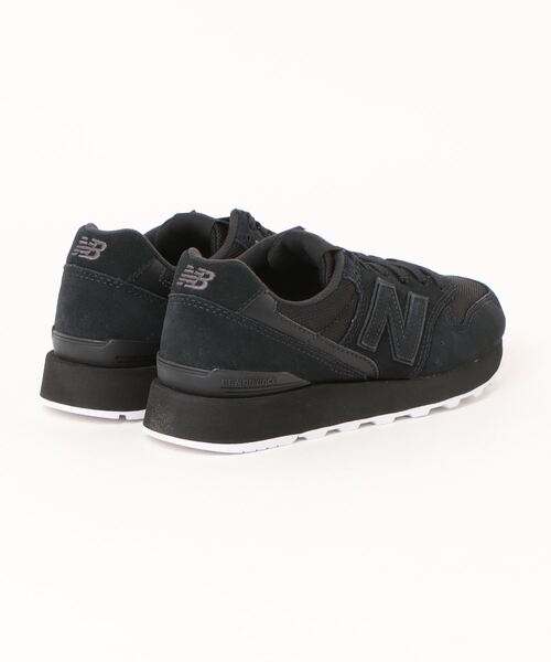 New Balance 880 ブラック スニーカー 24.5 New Balance（ニューバランス） シューズ 24.5cm ブラック レディース