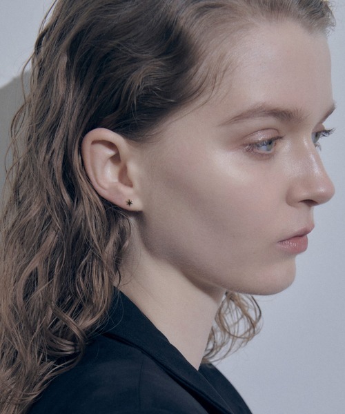 GOLDY（ゴールディ） ピアス 「金属アレルギー軽減」プチ アスタリスク