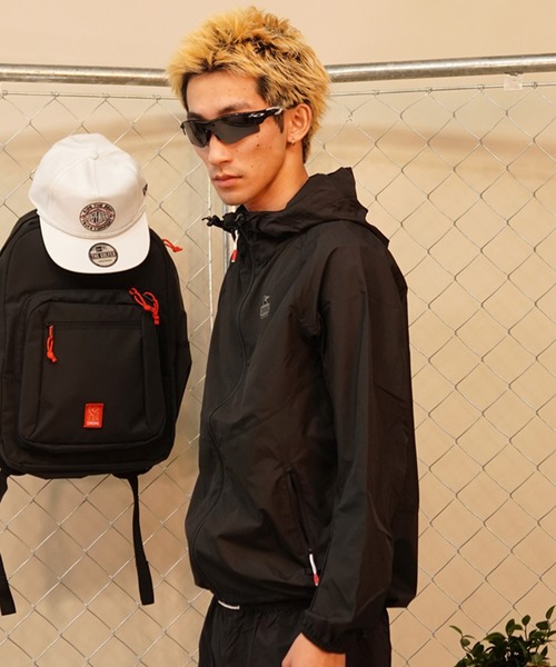 「CHUMS」 ブルゾン M ブラック×グリーン メンズの画像