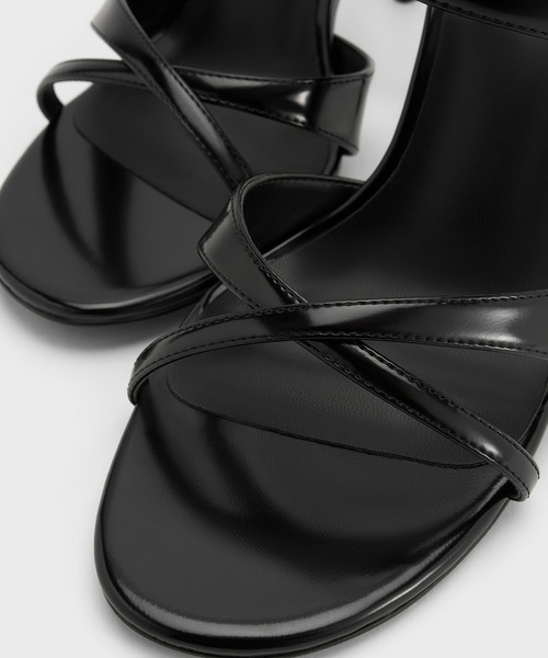 CHARLES ＆ KEITH（チャールズ&キース） サンダル クロスオーバー