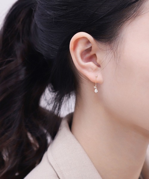 ESTELLE ピアス ESTELLE ピアス K10 ホワイトゴールド ダイヤモンド しずく