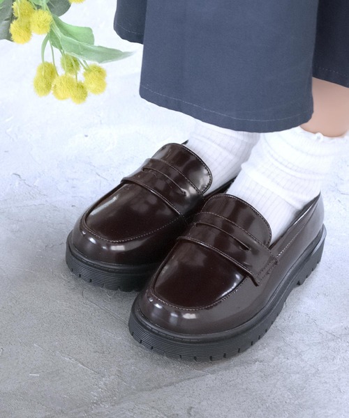 SOROTTO（ソロット） ローファー 軽量厚底 コインローファーパンプス