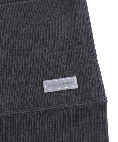 ALEXIA STAM パンツ Wellness Rib Short Leggings / ショート