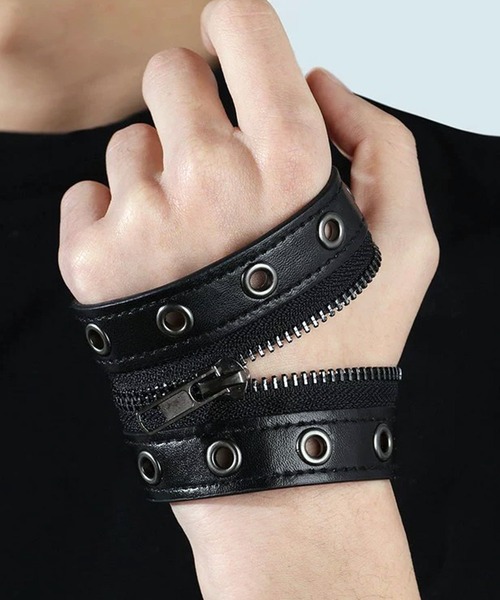 ※最終値下げ 80’S STUDS VINTAGE スタッズ バングル 鋲 25MM STUDS BELT アイテム詳細｜DENHAM（デンハム）日本公式