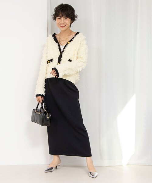 美品　25SS　Rie Miller　洗える 金ボタンVネックカーディガン　黒 美品 25SS Rie Miller 洗える 金ボタンVネックカーディガン 黒