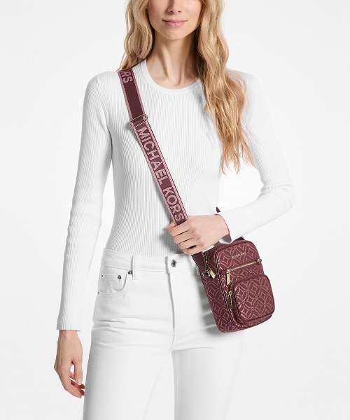 JETSETITEMロゴジャカードクロスボディマイケルコースショルダーバッグ鞄 MICHAEL KORS（マイケルコース） ショルダーバッグ バッグ JET SET