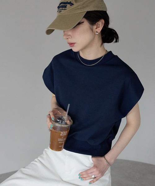 TRIANGLE PALETTE tシャツ フレンチスリーブZIP付きトップス