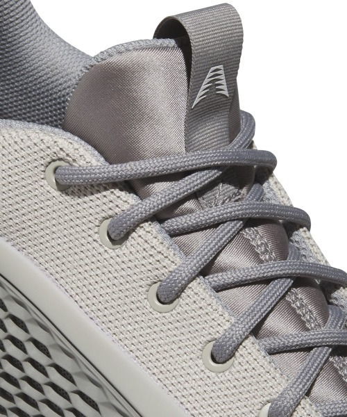 adidas スニーカー ANTHONY EDWARDS 1 LOW（アディダス