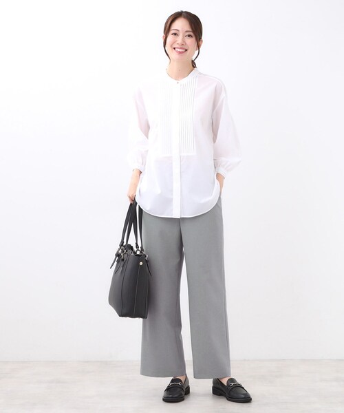 パンツ 「撥水加工で裾が汚れにくい／ウエスト総ゴム」ワイドストレートパンツ レディースの画像