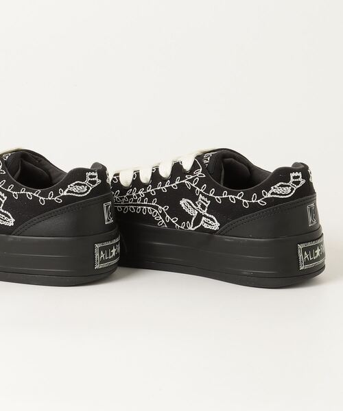 その他 aka SHINYAKOZUKA（シンヤコヅカ） スニーカー PICTURESQUE ANTIQUE