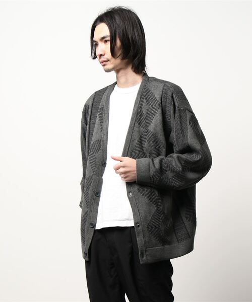 JUGLANS（ユグランス） カーディガン Revo. 総柄ジャガード編み
