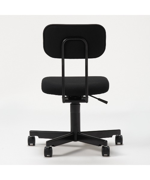 無印良品（MUJI） 家具 ワーキングチェア／黒（2009） 幅55．5