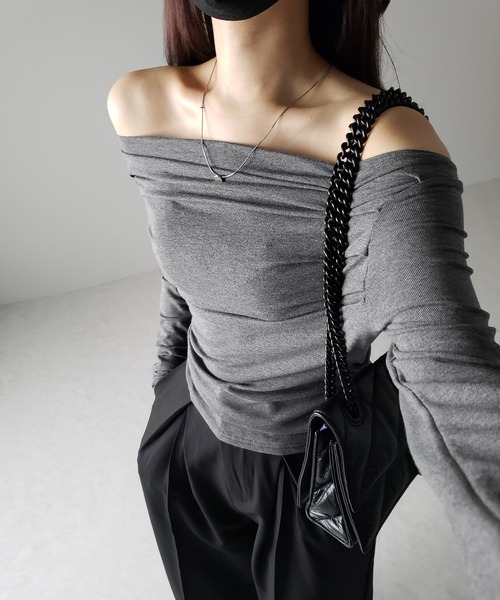 tシャツ タックデザインオフショルTee レディース タックデザインオフショルTee（Tシャツ/カットソー）｜Ungrid