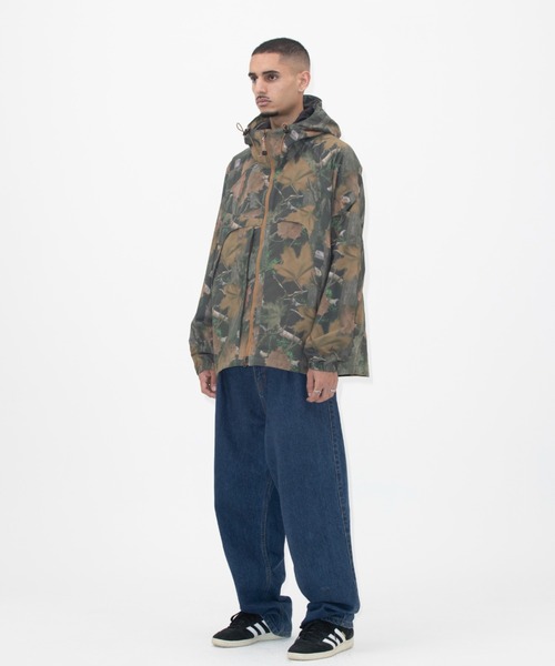 YESEYESEE ナイロンジャケット Zephyros Windbreaker メンズ