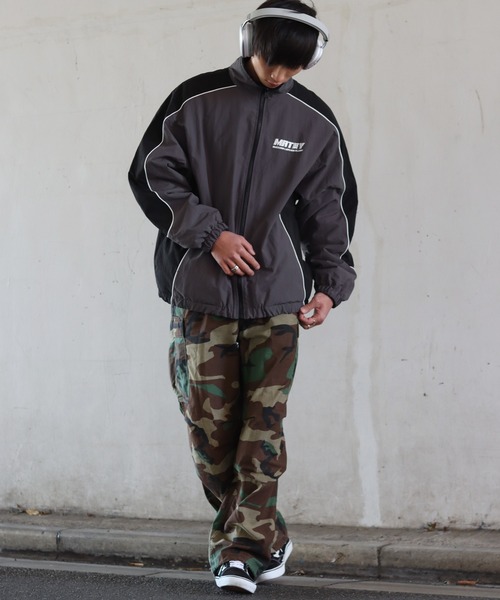 ナイロンジャケット 「商品動画あり」リバーシブルナイロンジャケット