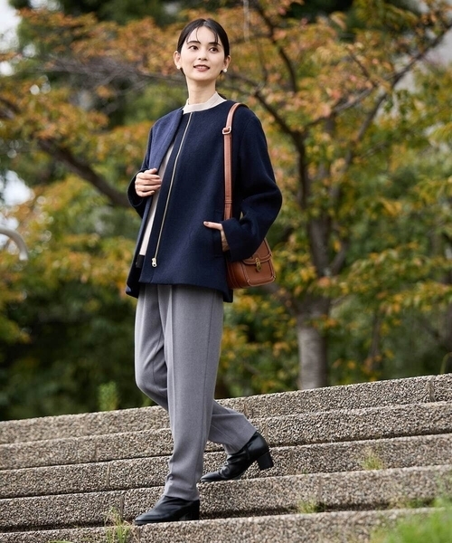 「a.v.v」 ノーカラーコート 40 ネイビー レディース_画像4