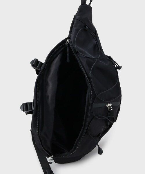 tk.TAKEO KIKUCHI（ティーケータケオキクチ） ショルダーバッグ