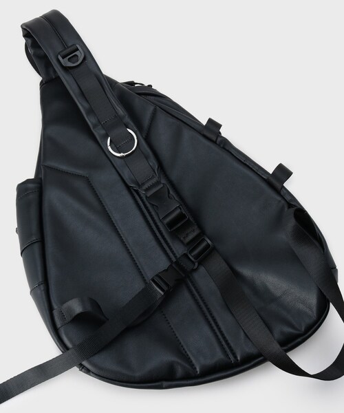 tk.TAKEO KIKUCHI（ティーケータケオキクチ） ショルダーバッグ