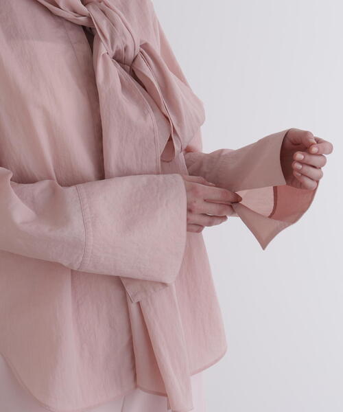 LE PHIL（ル フィル） ブラウス シャツ コンパクトナイロンボウタイ