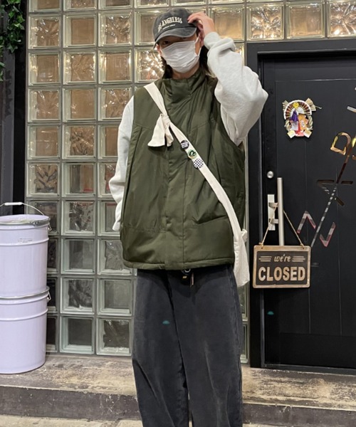 「NYLAUS」 ベスト M グレイッシュベージュ メンズ_画像4