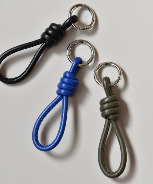【新品未使用】【 Sowel. / ソエル 】 魚 モチーフ 刺繍 キーリング キーホルダー 「 Sowel. / ソエル 」 魚 モチーフ 刺繍 キーリング