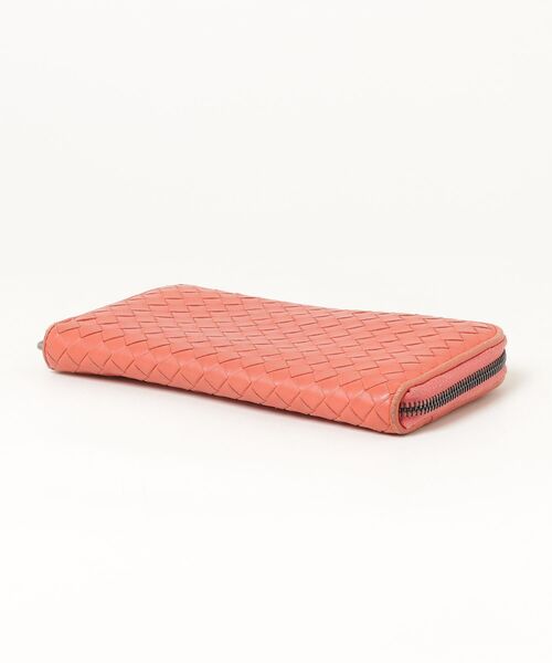 BOTTEGA VENETA（ボッテガ・ヴェネタ） イントレチャート 長財布