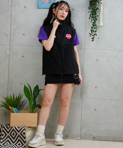 ベスト ジレ 「ムラサキスポーツ限定」THRASHER スラッシャー ベスト ワッペン 刺繍  ビックシルエット THML-24SPJKT01 レディ THRASHER ベスト ジレ 「ムラサキスポーツ限定」THRASHER