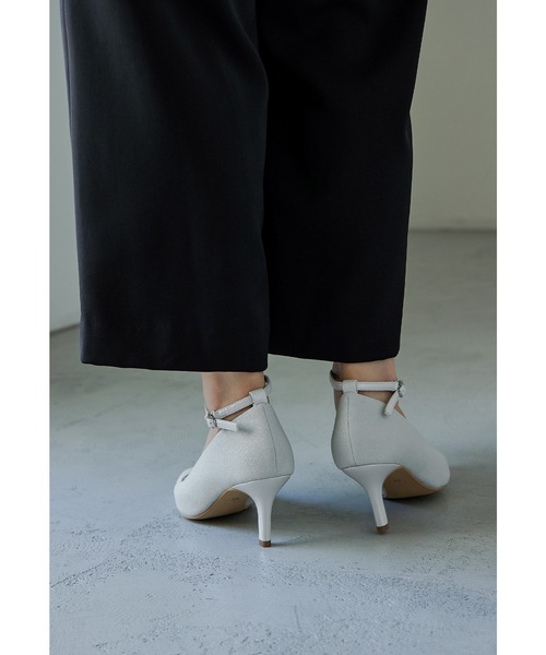 niana（ニアナ） パンプス アンクルベルトラメパンプス 結婚式 二次会