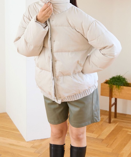 黒 ダウンジャケット ボタン留め 黒 ダウンジャケット ボタン留め