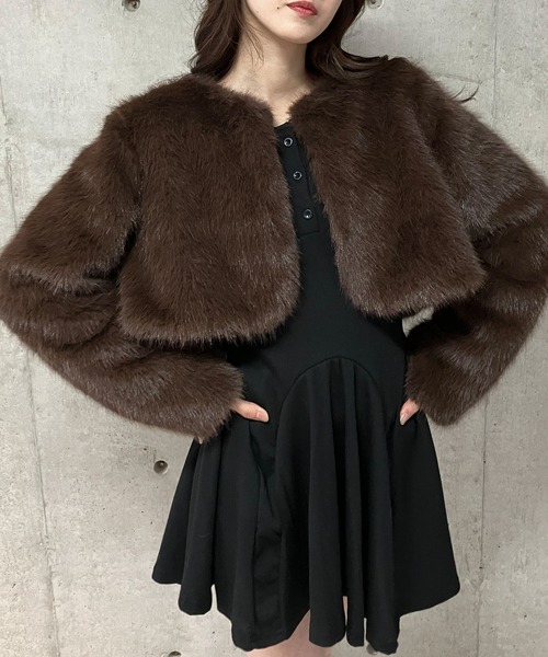 GLAMOROUS JANE（グラマラスジェーン） ノーカラーコート コート