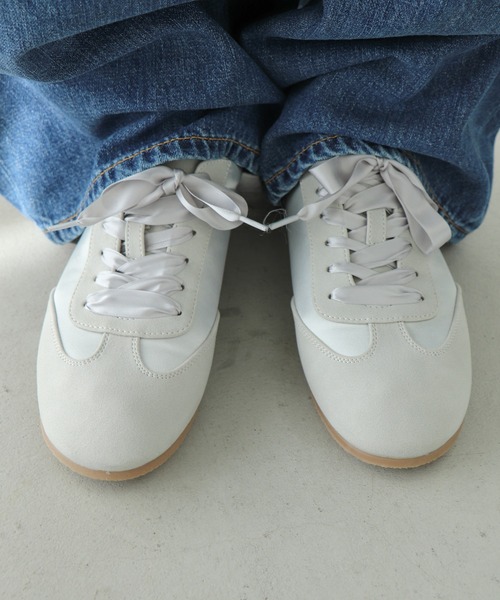 EVOL（イーボル） スニーカー 「軽量・柔らかい」レースアップ