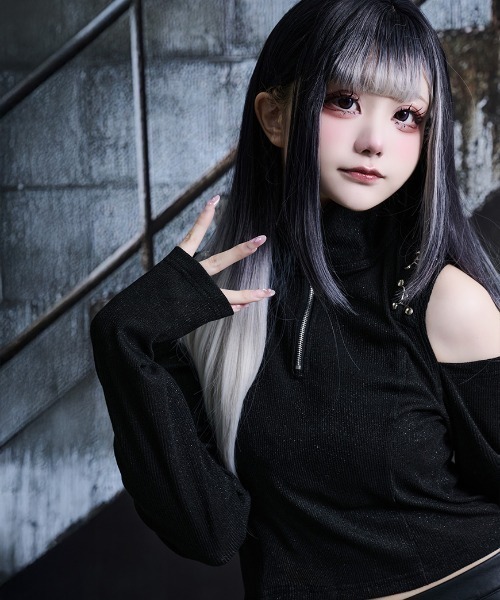 ililil tシャツ 「ililil/イルイルイル」「地雷ちゃんの万能肩