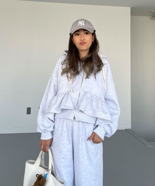 CHERI since1985 セットアップ 裾フリルパーカースウェット