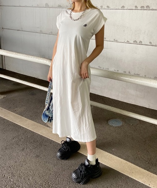 non-hedge（ノンヘッジ） ワンピース 夏 半袖 ロゴ刺繍Tロング
