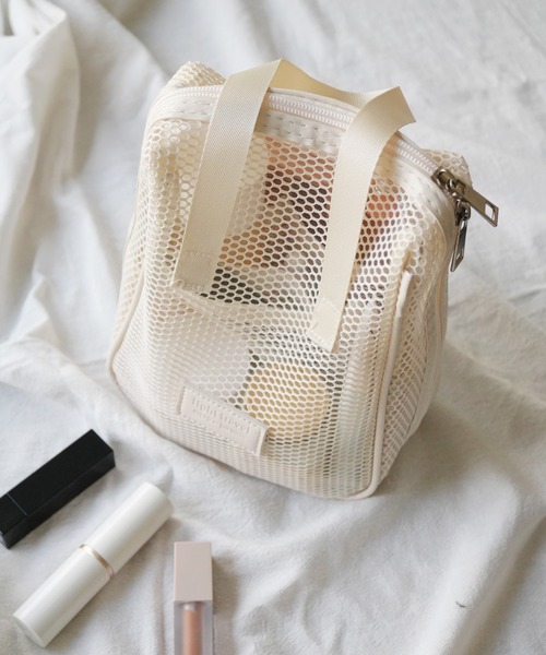 LeSportsac ポーチ COSMETIC CLUTCH バンダナブリーズ