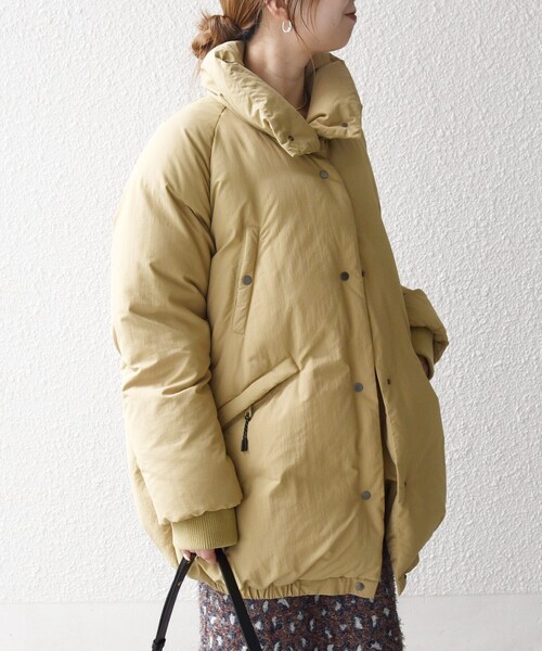 新品未使用✨23区 スタンドカラーダウンコート　ベージュ　大きいサイズ　46 SHIPS any ダウンコート ダウンジャケット any: ナイロン スタンド