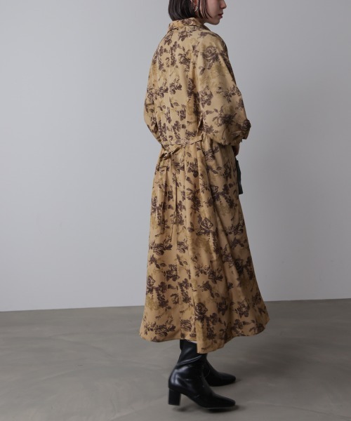 Bou Jeloud（ブージュルード） ワンピース フロントフリル花柄