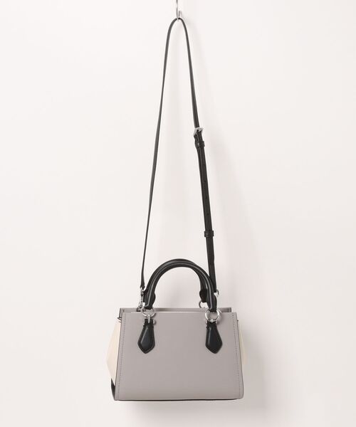 【新品】マイケルコース 30S4S3GM5K SILVER MULTI (シルバー系×ホワイト系) バッグ ショルダーバッグ MICHAEL KORS ジジ メタリック ジャカード ゼブラ柄 スモール メッセンジャーバッグ 斜め掛け ブティック レディース 新品】マイケルコース 30S4S3GM5K SILVER MULTI (シルバー系×ホワイト