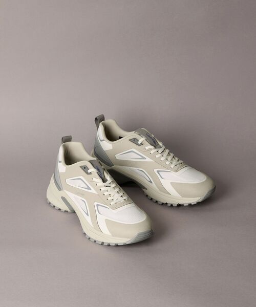 Calvin Klein（カルバン・クライン） スニーカー 厚底ストラップ