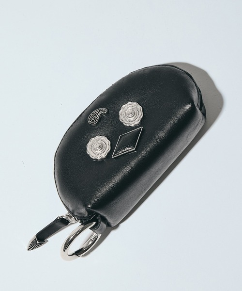 TOGA（トーガ） ポーチ 「TOGA PULLA/トーガプルラ」Leather pouch