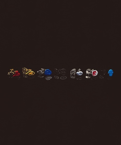 ピアス ピアス 完全受注生産 Zozotown 予約 商品 チャームピアス サバナクロー ディズニー ピアス ツイステッドワンダーランド シルバー モチーフ 寮 ライオンキング 両 Zozotown 通販