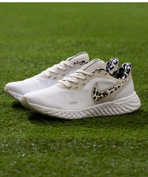 スニーカー Nike ナイキ W Revolution 5 Prm レボリューション 5 Prm Wda30 110white Black Zozotown Paypayモール店 通販 Paypayモール