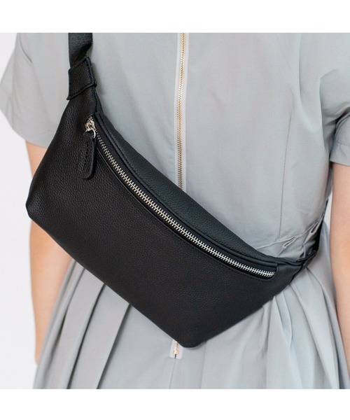 美品！希少！THE BRIDGE ザ・ブリッジ ウエストポーチ ボディバッグ本革 VitaFelice（ヴィータフェリーチェ） ウエストポーチ 本革ボディバッグ