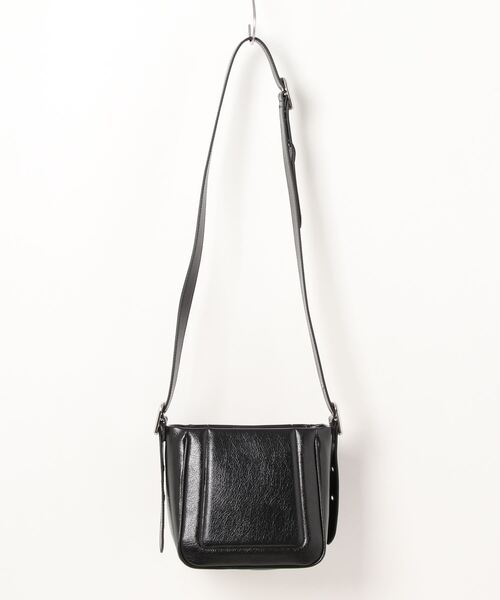 CHARLES ＆ KEITH ショルダーバッグ バッグ Petra ペトラ