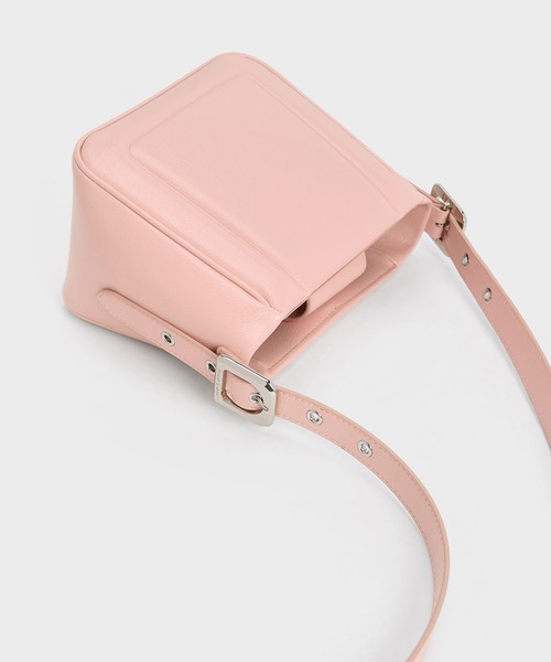 CHARLES ＆ KEITH（チャールズ&キース） ショルダーバッグ バッグ